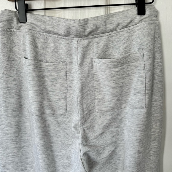 Lou & Grey Women’s Sweatpants - Picture 3 of 9
